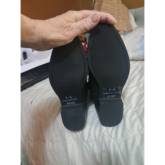 H By Halston Black Over The Knee Boot Size 6 Quilted Front Stretchy Back Suede - Picture 7 of 9